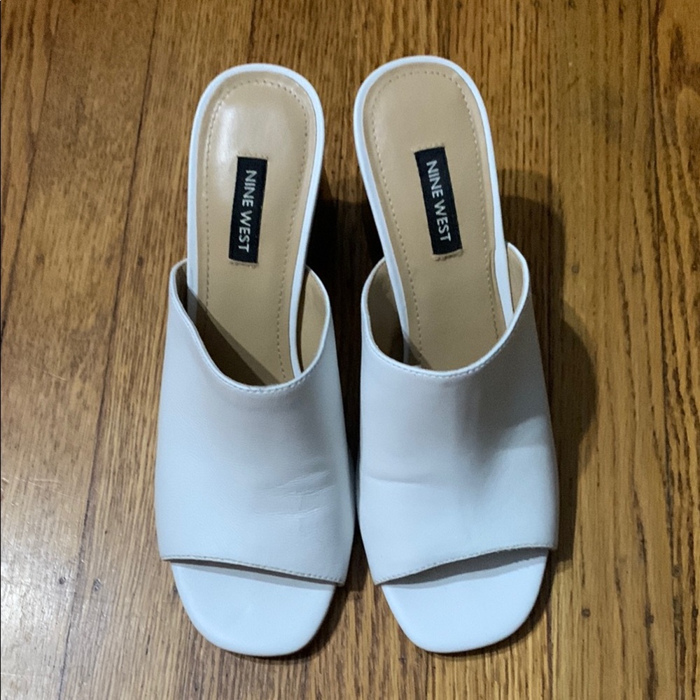 Nine West Classic White Mules